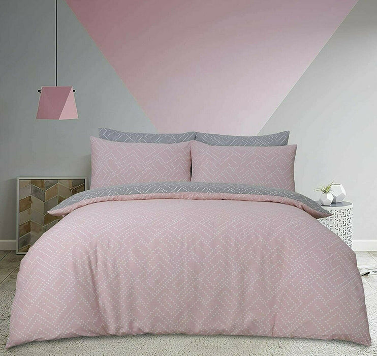 Pink & Grey Bedding Set Reversible Geometric Duvet & Pillowcases Double Bed Set